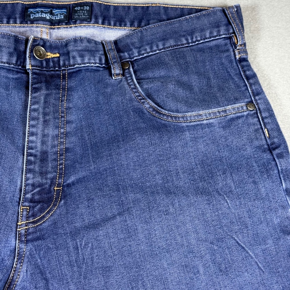 Patagonia Mens Jeans Performance Straight Fit 40x30 Dark Wash Blue Cotton